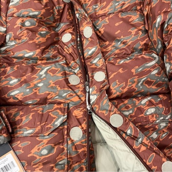 $609 The North Face Men's Printed 77 Brooks Down Parka Medium Glacier Camo *Rip - Picture 6 of 9